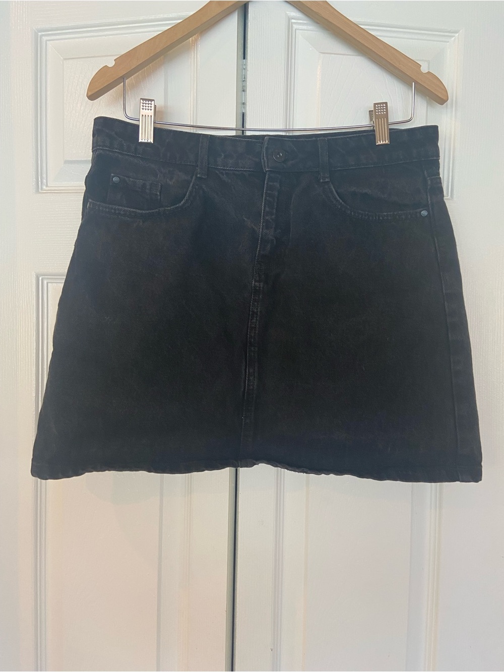 Women's Black Denim A-Line Skirt with Back Pockets